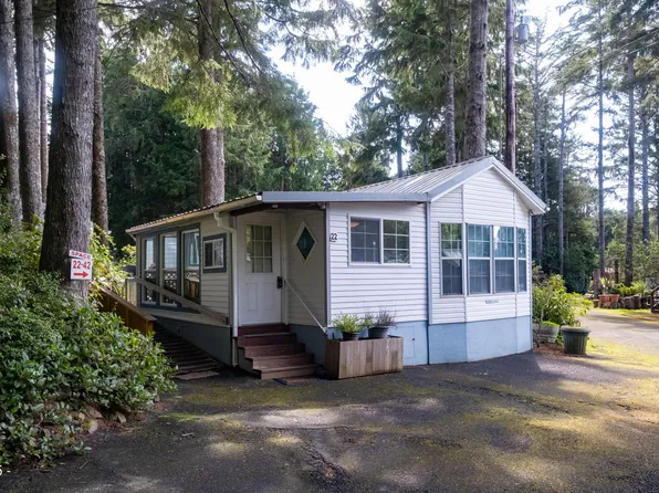 3700 N Highway 101 Unit 22, Depoe Bay, OR 97341