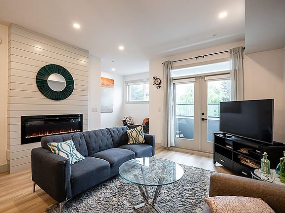 5th image of 46545 Brooks Ave #5