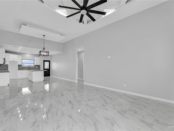 5th image of 608 Yoli Ln