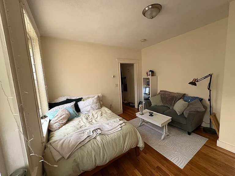 1673 Commonwealth Ave #14A — Photo 3