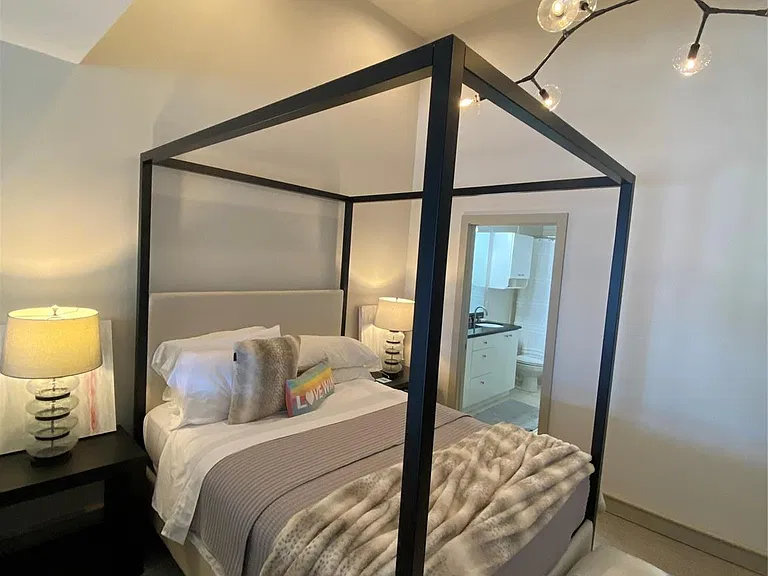 3311 Yupon St #407 — Photo 9