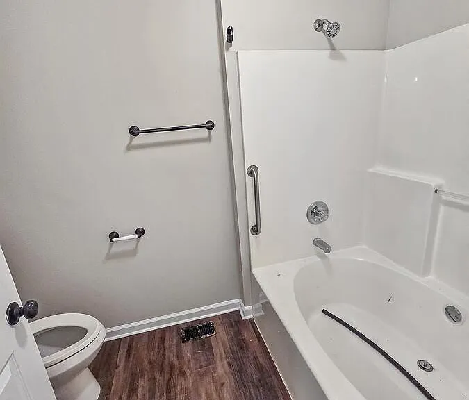 800 Windsong Dr — Photo 12