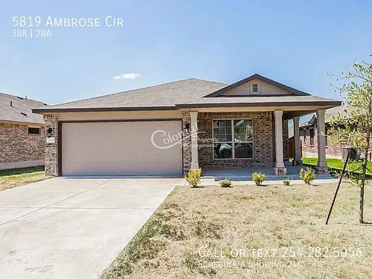 5819 Ambrose Cir — Photo 1
