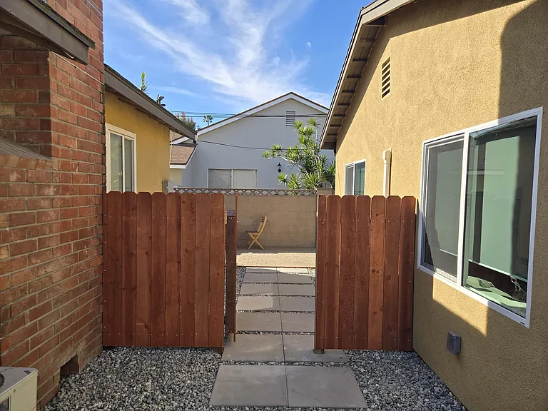 W Juno Ave — Photo 21