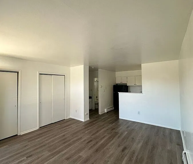 Keri Lyn Apartments — Photo 4