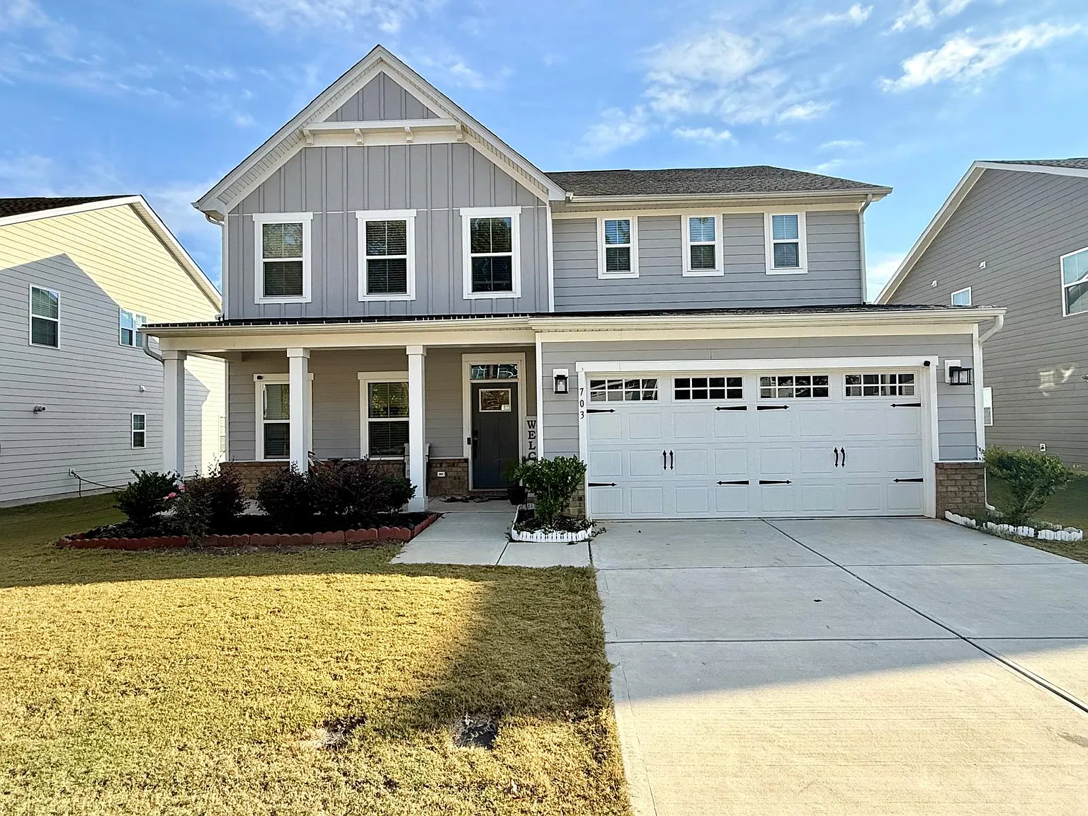 5 bed, 3042 sqft, $2,990 — Photo 1