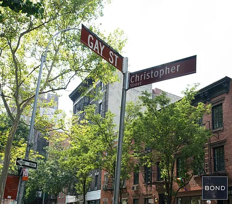 Rented by Bond New York | media 15