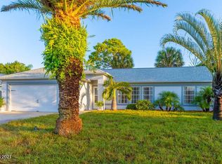 2280 Hickory Dr, Melbourne, FL 32935