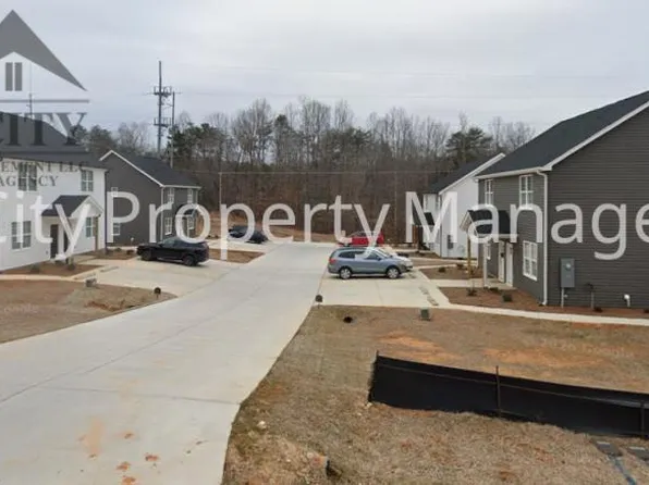138 Dover Rd, Lexington, NC 27295
