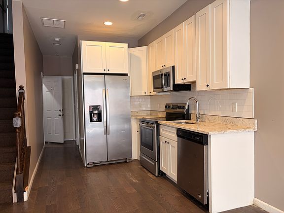 3rd image of 1829 Willington St #2