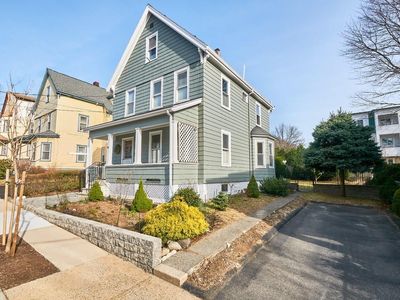 42 Farragut Ave, Somerville, MA, 02144