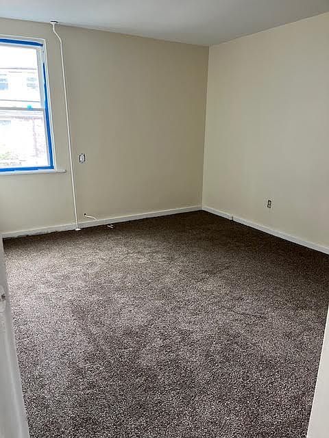 both bedrooms have brand new carpet