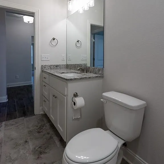 430 Linda Ln — Photo 11