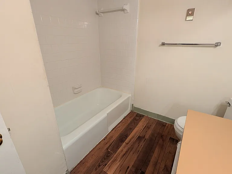 4705 20th Ave #2 — Photo 10