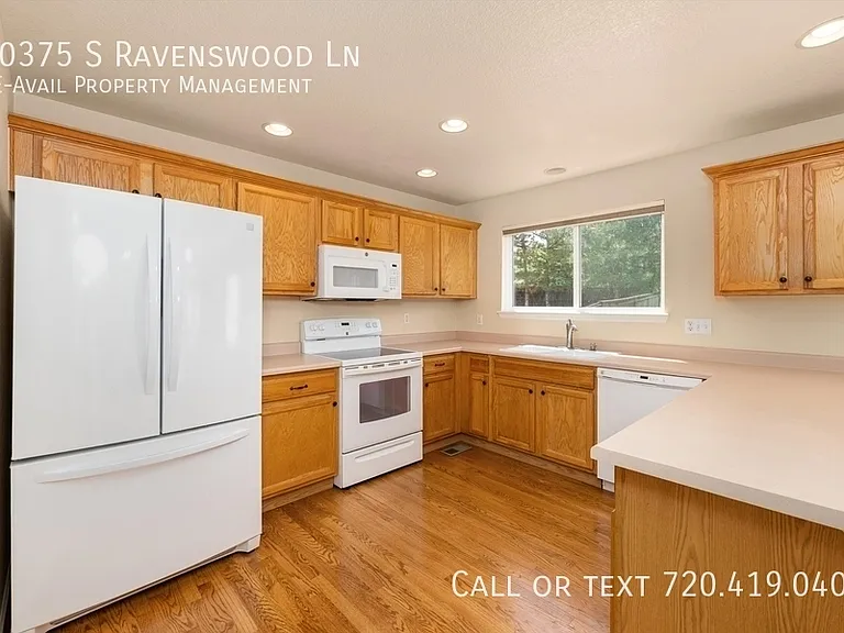10375 S Ravenswood Ln — Photo 13