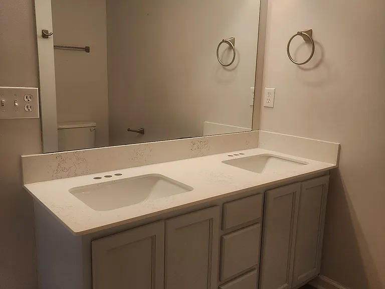 1720 Portview Ct — Photo 7