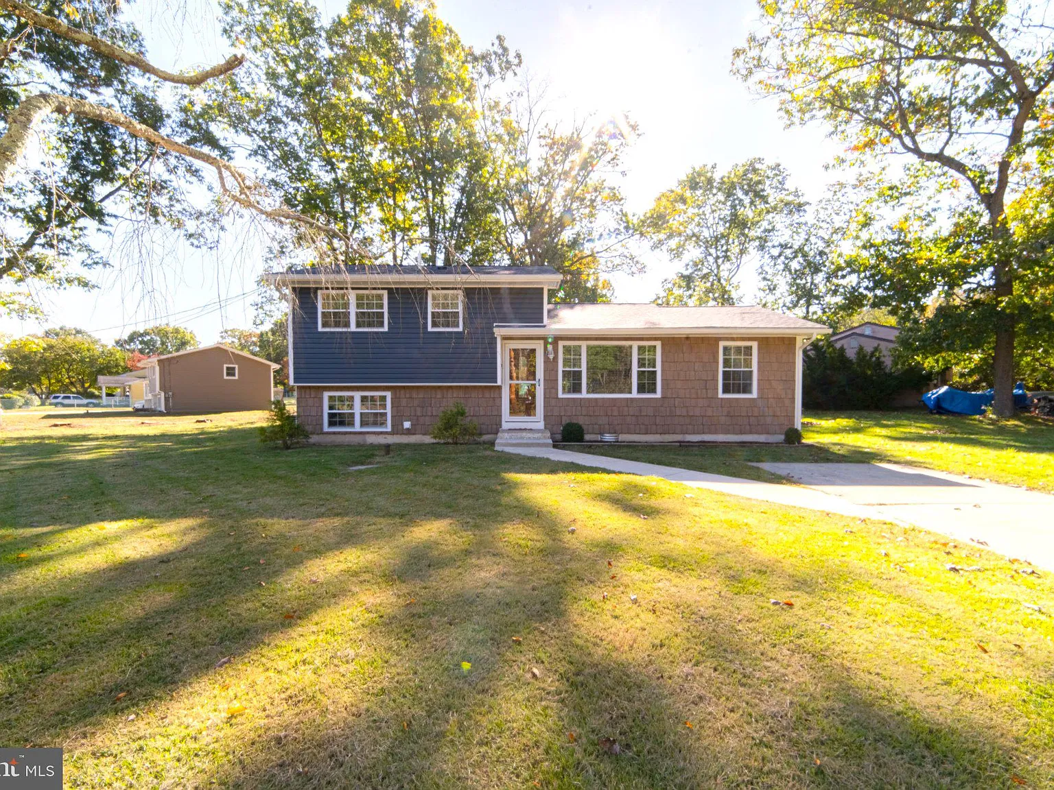 3 bed, 1.0 bath, 1352 sqft, $2,750 — Photo 1