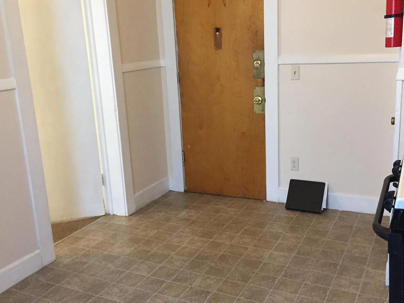 Studio, $1,095 — Photo 3