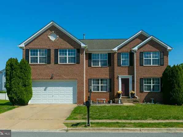 109 Seurat Ln, Martinsburg, WV 25403