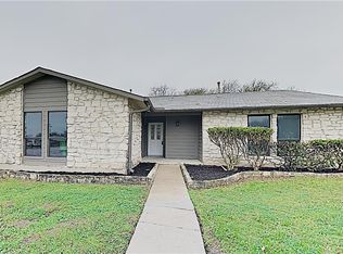 1700 Goodson Ln, Round Rock, TX 78664