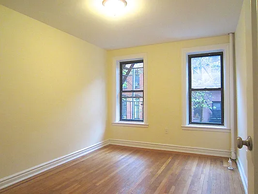 Rented by City Connections Realty | media 26