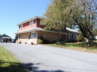 136 N Penryn Rd, Manheim, PA 17545