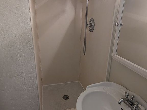 5th image of 1308 SE 36th Ave #281-07
