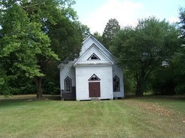 2296 New Holland Rd, Wagener, SC 29164
