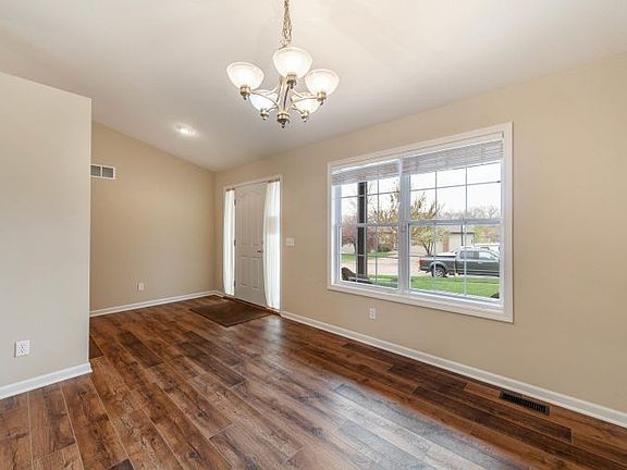 5th image of 5111 Hatteras Dr