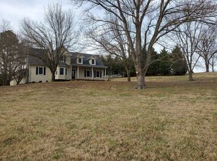 126 Countrywood Dr, Lebanon, TN 37087