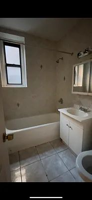 Rented by Queens Apartments Realty LLC | media 6