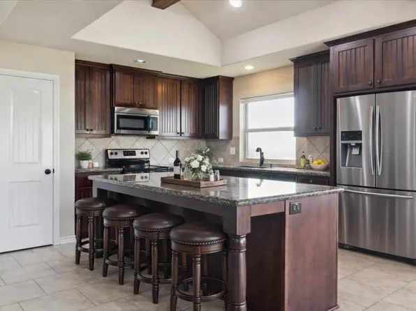 2407 Thuesen Rd, Beasley, TX 77417