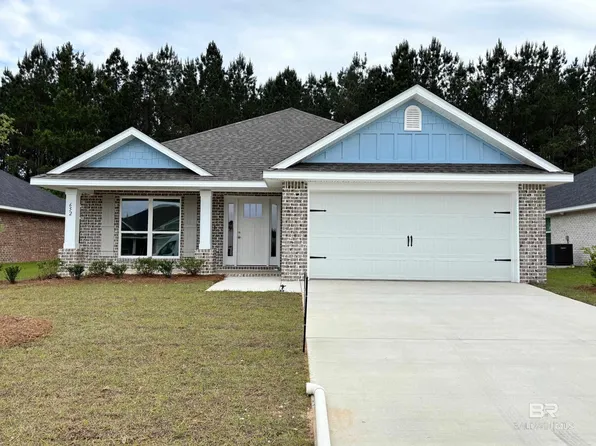 652 Mayflower Dr, Foley, AL 36535