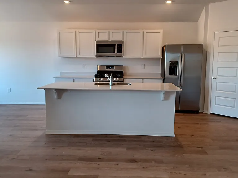 4130 S Blackberry St — Photo 2