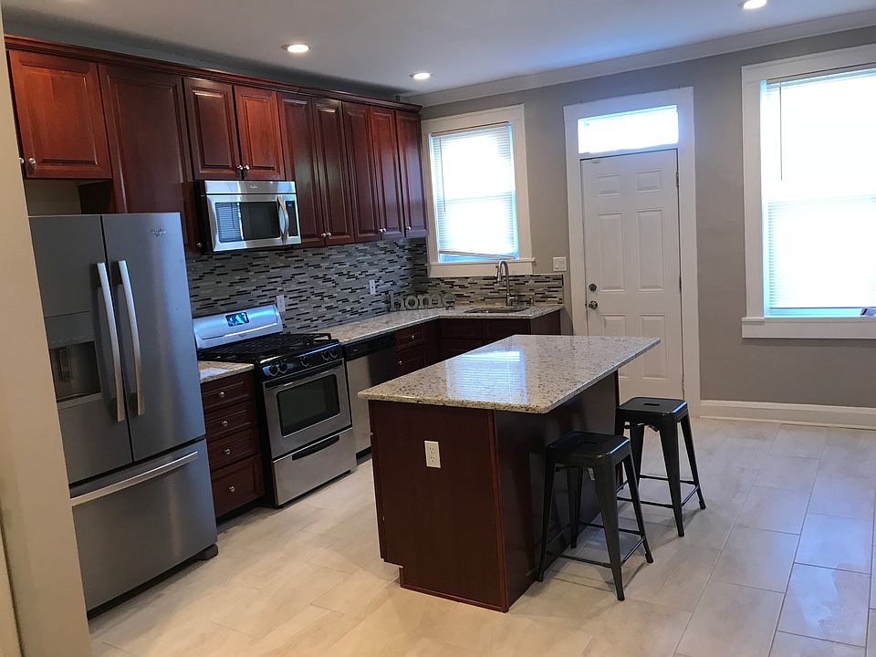 Large kitchen 