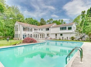 33 Orchard Hill Rd, Katonah, NY 10536