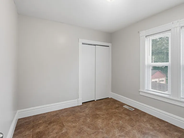 42 Glen St #44 — Photo 19