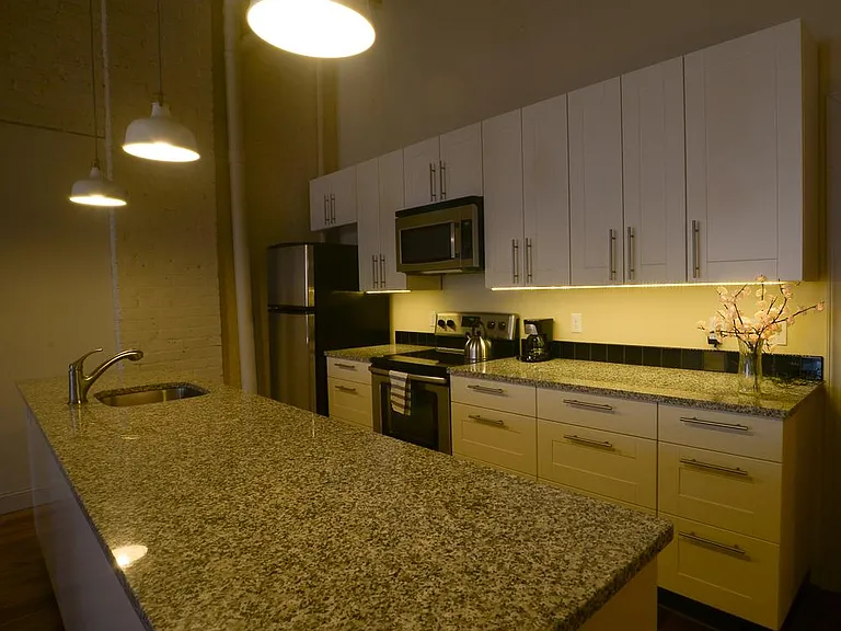 1300 Main St #102 — Photo 1