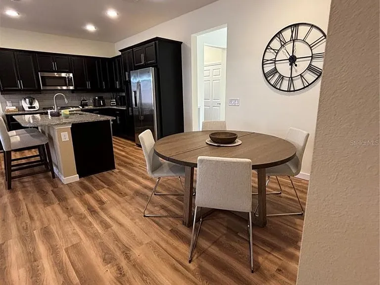 5235 NW 33rd Pl — Photo 15