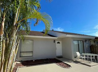 5667 Biscayne Dr, Greenacres, FL 33463