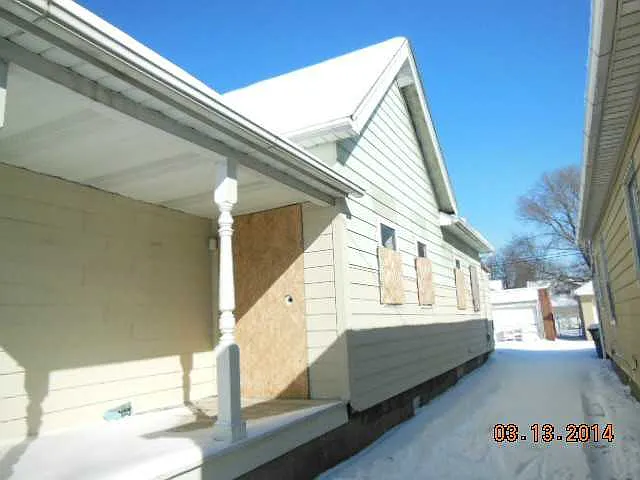 173 Hausman St photo 1