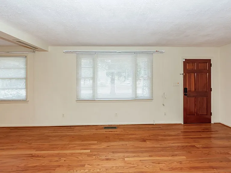 453 Wade Hampton Dr — Photo 84