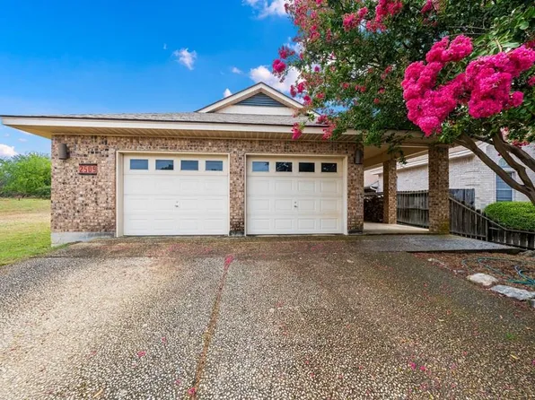 2509 Rogers Cir, Kerrville, TX 78028