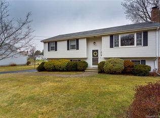 144 Reservoir Rd, Middletown, CT 06457