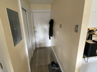 21 Greenwood St APT 10, Melrose, MA 02176
