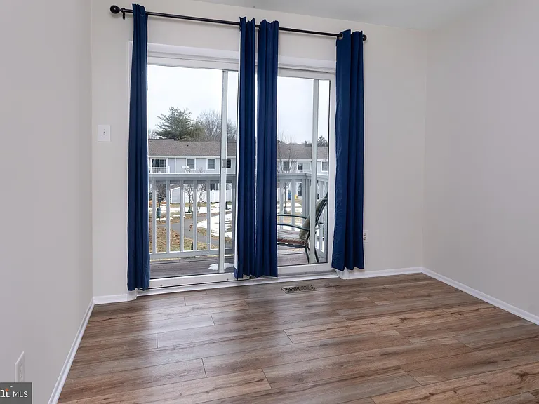 191 Jonathan Dayton Ct — Photo 18