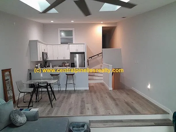 2 bed, 1245 sqft, $1,895 — Photo 4