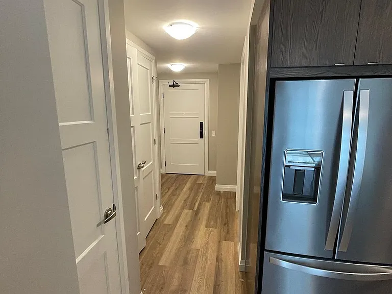 93 Arthur St S #813 — Photo 3