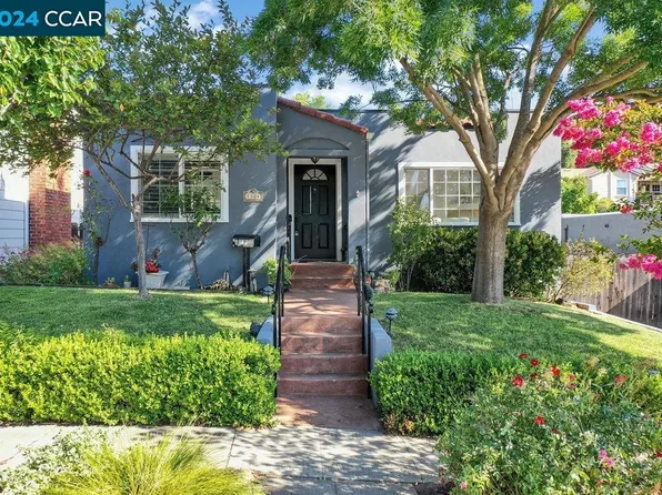 1304 Ulfinian Way, Martinez, CA 94553