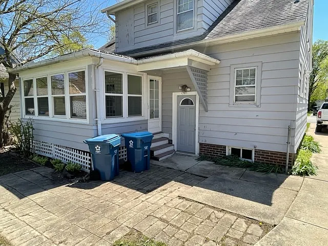 1009 Prairie St — Photo 3